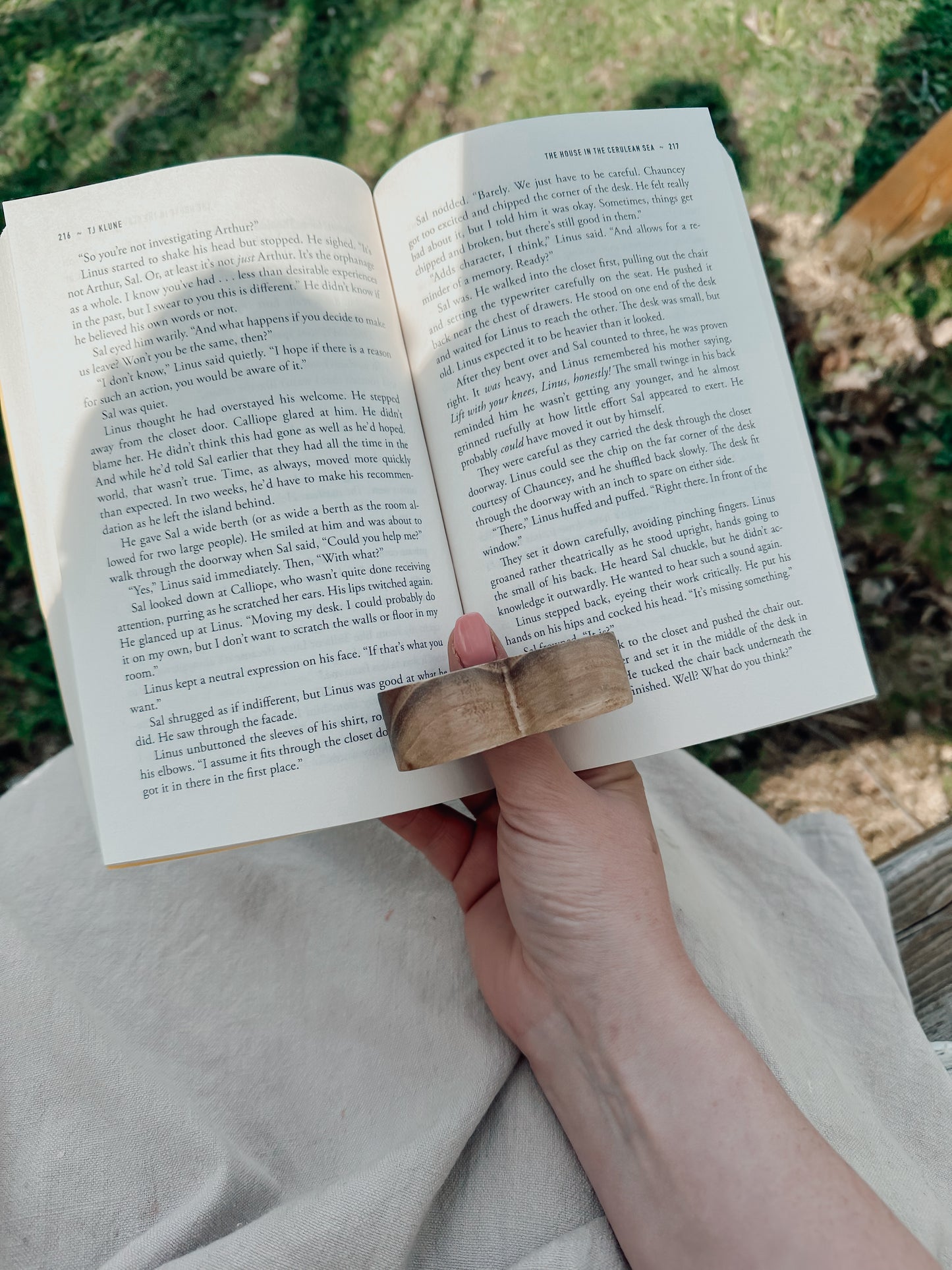 Heart Shaped Page Holder